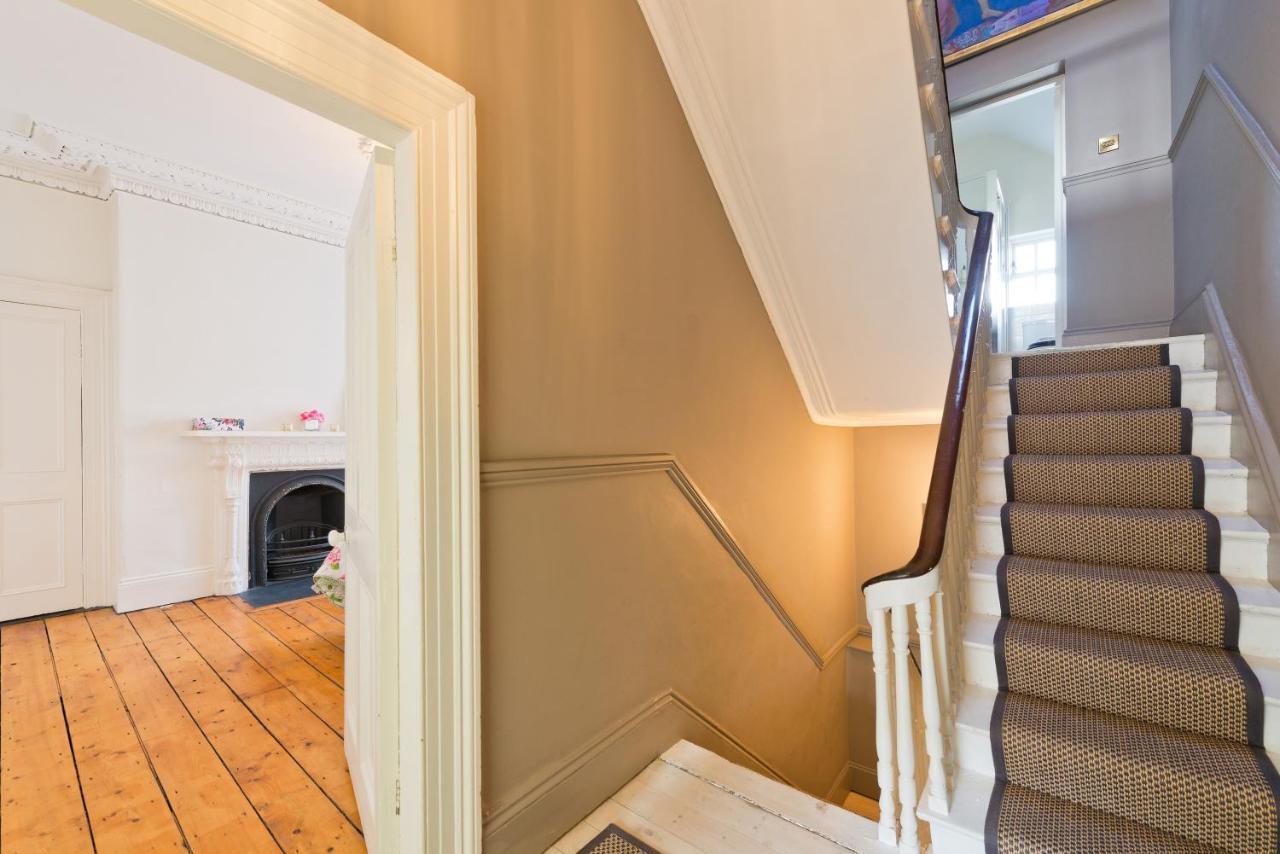 The James Joyce House - Hiphipstay Dublin Bagian luar foto