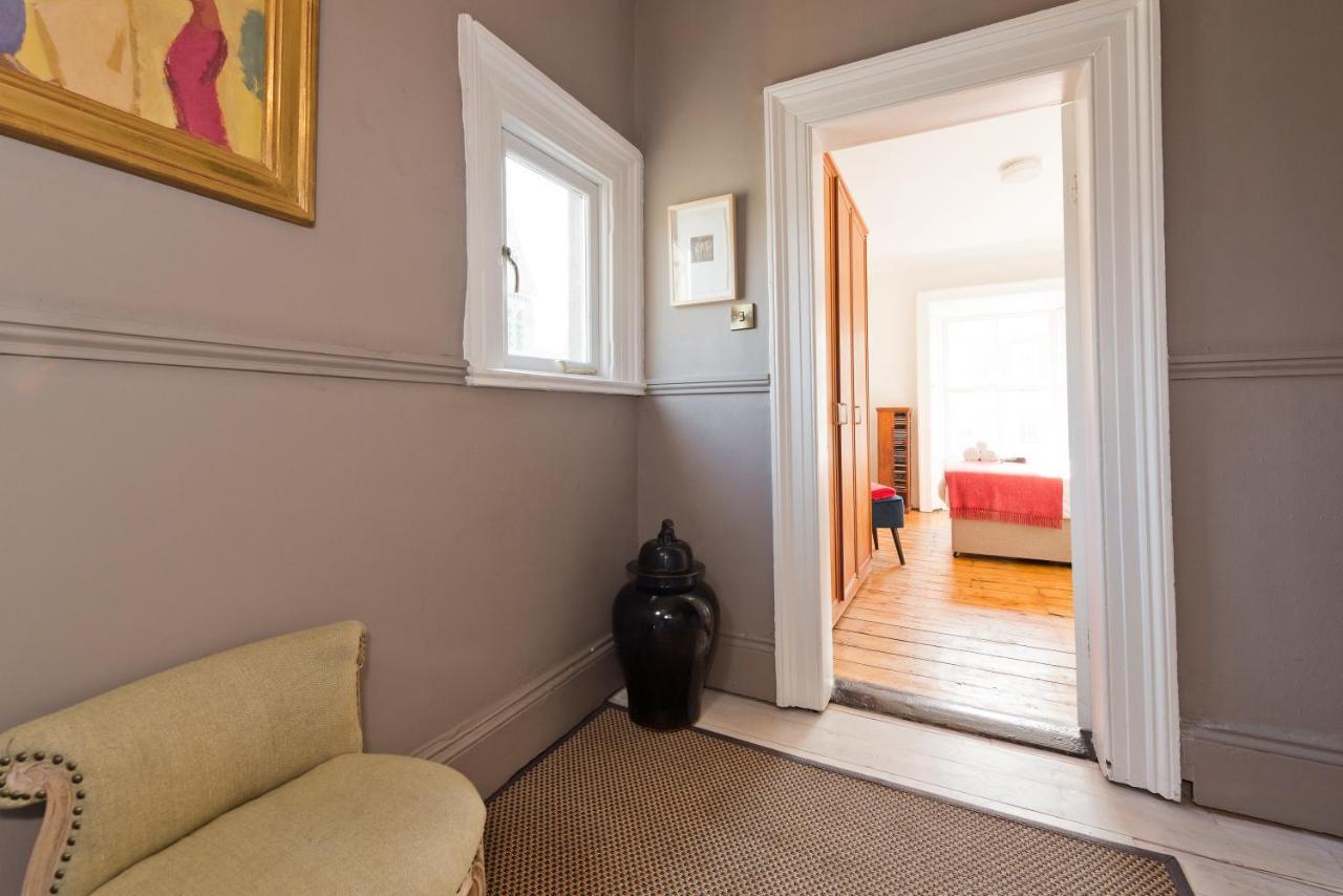 The James Joyce House - Hiphipstay Dublin Bagian luar foto